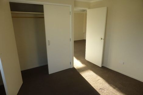 Photo of property in 1/36 Exmouth Road, Northcote, Auckland, 0627