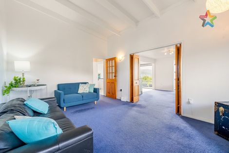 Photo of property in 15 City View Grove, Harbour View, Lower Hutt, 5010