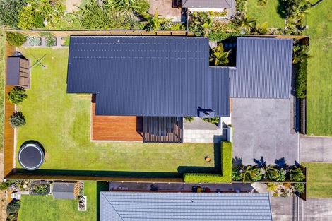 Photo of property in 507 Richmond Road, Lepperton, New Plymouth, 4373