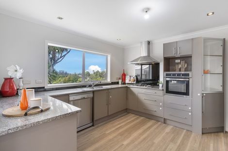 Photo of property in 2/55 Verran Road, Birkenhead, Auckland, 0626