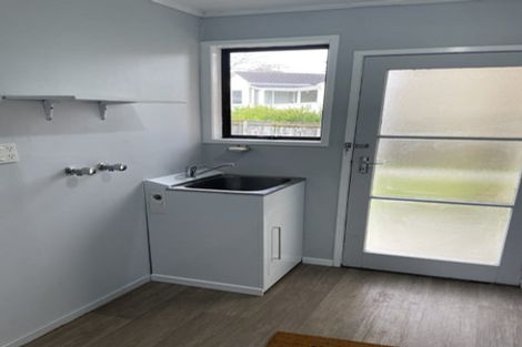 Photo of property in 1 West Harbour Drive, West Harbour, Auckland, 0618