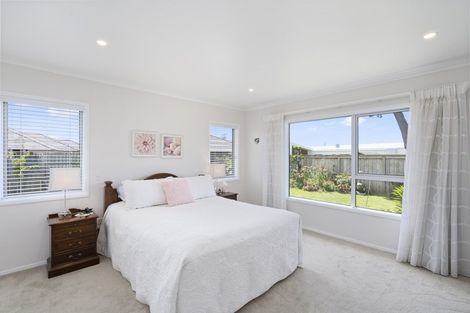 Photo of property in 5 Roka Street, Bell Block, New Plymouth, 4312