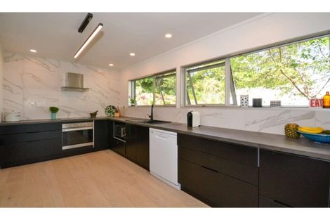 Photo of property in 8 Kemp Road, Kerikeri, 0230