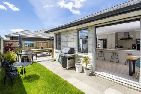 Photo of property in 41 Te Kio Crescent, Papamoa Beach, Papamoa, 3118