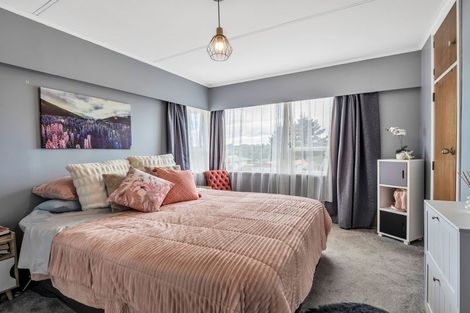 Photo of property in 11 Ries Street, Dannevirke, 4930