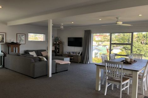 Photo of property in 11 Ripon Crescent, Meadowbank, Auckland, 1072