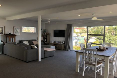 Photo of property in 2/11 Ripon Crescent, Meadowbank, Auckland, 1072
