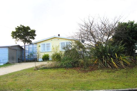 Photo of property in 33 Roseness Street, Palmerston, 9430