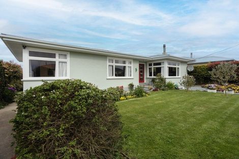 Photo of property in 17 Queens Crescent, Oamaru, 9400