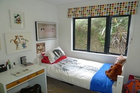 Photo of property in 15 Cavalry Close, Crofton Downs, Wellington, 6035