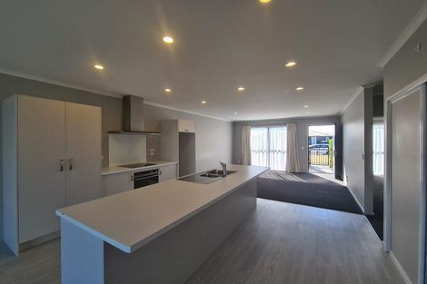 Photo of property in 19 William Dawson Crescent, Wigram, Christchurch, 8025