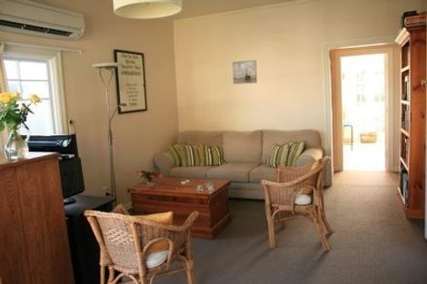 Photo of property in 14 Kauri Street, Eastbourne, Lower Hutt, 5013