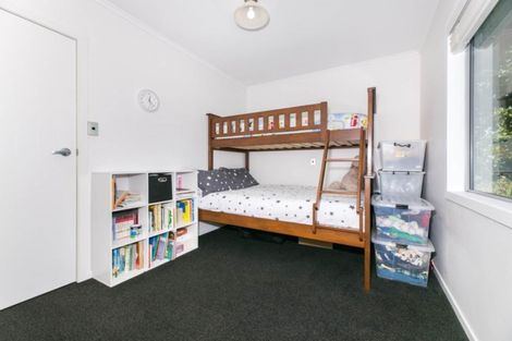 Photo of property in 2/50 Taharoto Road, Takapuna, Auckland, 0622