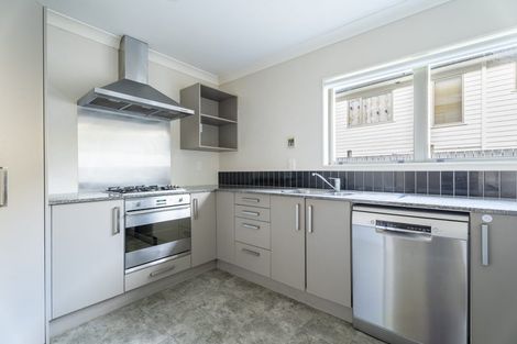 Photo of property in 14 Gifford Grove, Churton Park, Wellington, 6037