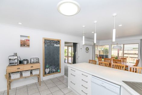 Photo of property in 11 Pascal Place, Flagstaff, Hamilton, 3210