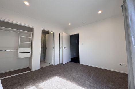 Photo of property in 2/387 Mount Albert Road, Mount Roskill, Auckland, 1041