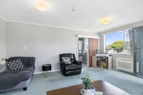Photo of property in 18b Reese Jones Grove, Maungaraki, Lower Hutt, 5010