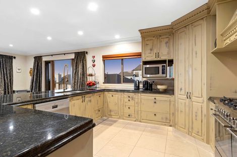 Photo of property in 16 Riddington Rise, Ohauiti, Tauranga, 3112