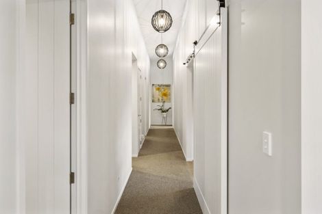 Photo of property in 82a Taniwha Place, Bethlehem, Tauranga, 3176