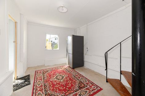 Photo of property in 17 Morriggia Place, Bayview, Auckland, 0629