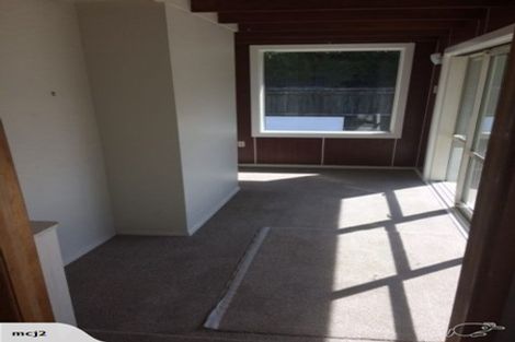 Photo of property in 7 Dinton Street, Russley, Christchurch, 8042