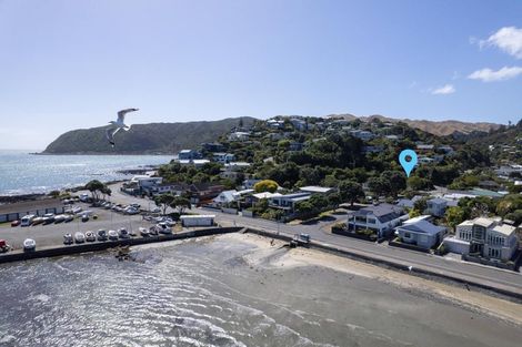 Photo of property in 9 Airlie Road, Plimmerton, Porirua, 5026