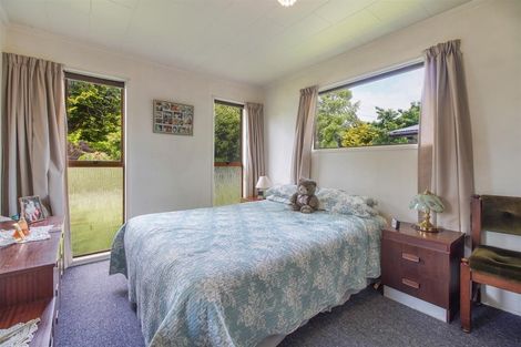 Photo of property in 130 Koutu Road, Kawaha Point, Rotorua, 3010