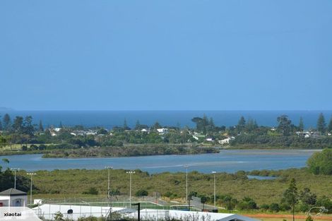 Photo of property in 28 Grut Greens, Silverdale, 0932