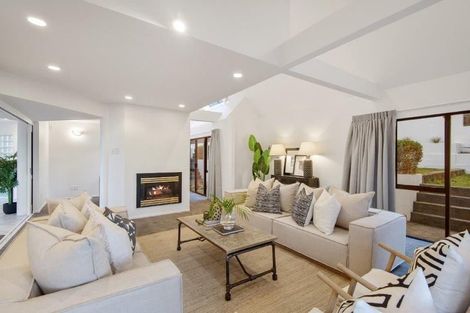 Photo of property in 5 Ledger Lane, Mount Pleasant, Christchurch, 8081