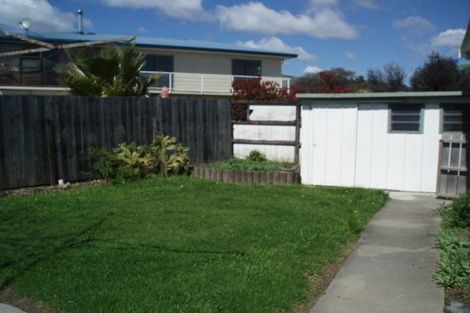 Photo of property in 2/28 Leicester Street, Stoke, Nelson, 7011