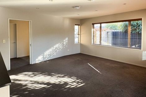 Photo of property in 21 Dunsford Close, Halswell, Christchurch, 8025