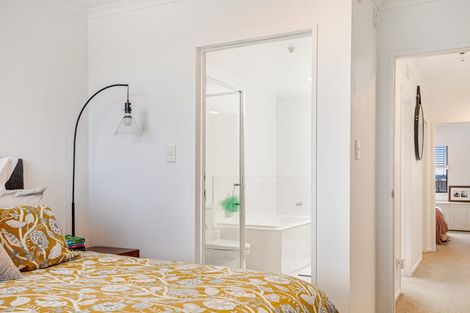 Photo of property in 4 Torea Tai Road, Hobsonville, Auckland, 0616