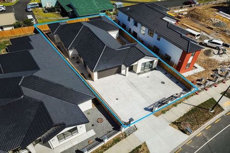 Photo of property in 42a Donegal Park Drive, Flat Bush, Auckland, 2019