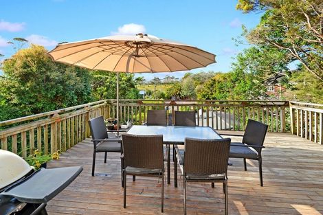Photo of property in 1/30 Cresta Avenue, Beach Haven, Auckland, 0626