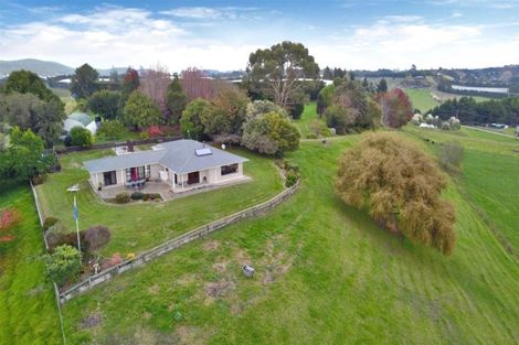 Photo of property in 1568a Old Coach Road, Pukehina, 3186