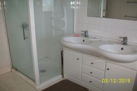 Photo of property in 2/20 Copley Street, New Lynn, Auckland, 0600