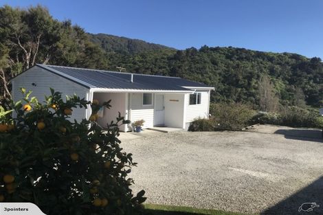 Photo of property in 10 Dorset Street, Picton, 7220