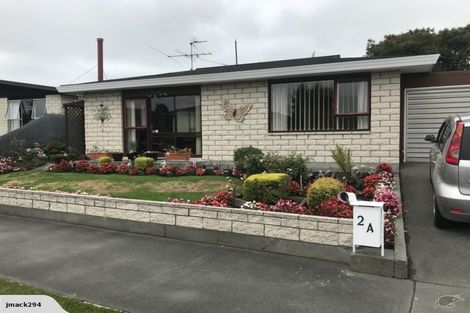 Photo of property in 1/2 James Condon Place, Redwood, Christchurch, 8051