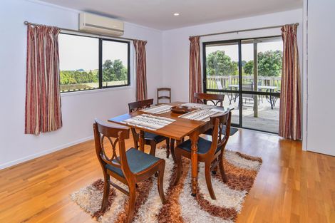 Photo of property in 288 Waiuku Road, Puni, Pukekohe, 2678