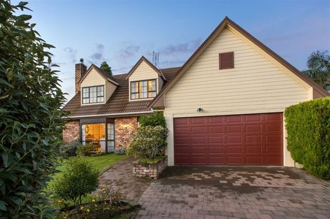 Photo of property in 42 Maygrove Drive, Orewa, 0931