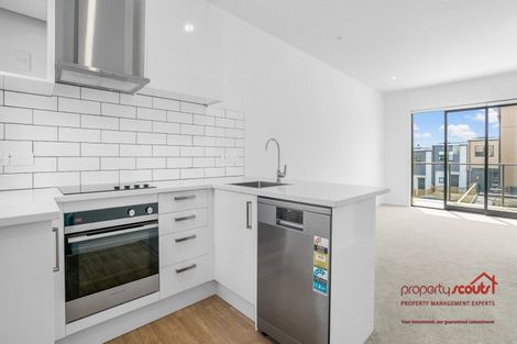 Photo of property in 3/694 Whangaparaoa Road, Stanmore Bay, Whangaparaoa, 0932