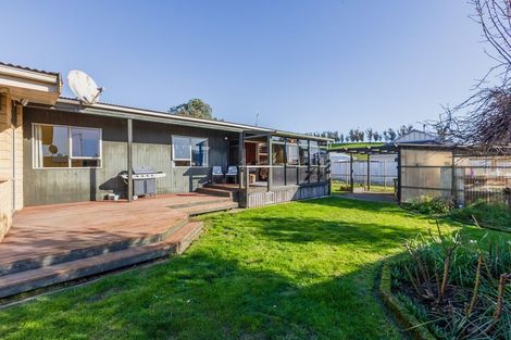 Photo of property in 20 Watts Street, Waipawa, 4210