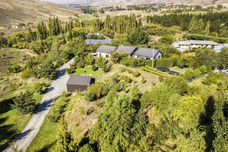 Photo of property in 8 Short Street, Bannockburn, Cromwell, 9384