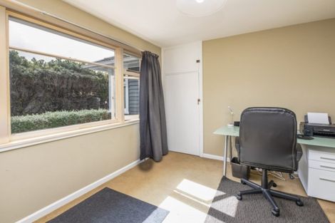 Photo of property in 15 Moreland Avenue, Papanui, Christchurch, 8053