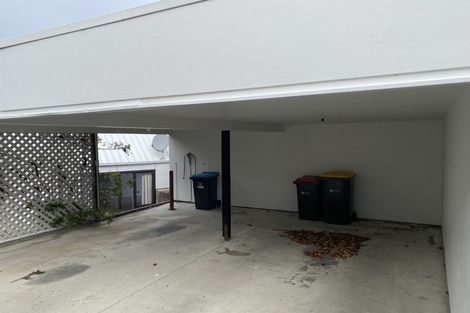 Photo of property in 11 Wakatipu Heights, Queenstown, 9300