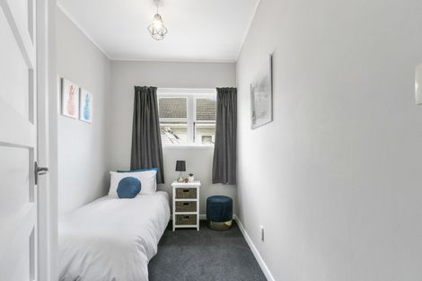 Photo of property in 10 Purser Grove, Fairfield, Lower Hutt, 5011