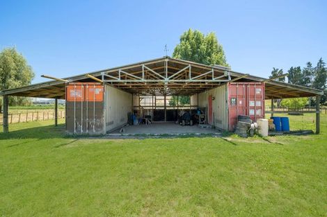 Photo of property in 70 Tapuihikitia Road, Te Karaka, 4094