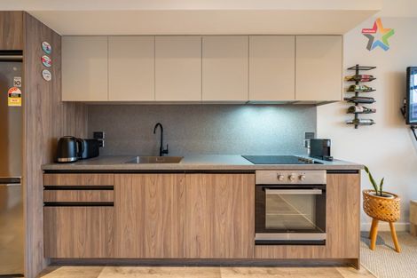 Photo of property in Unit 207,l2, 207/14 Laings Road, Hutt Central, Lower Hutt, 5010