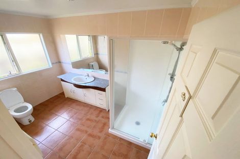 Photo of property in 22 Nuneaton Drive, Flat Bush, Auckland, 2019