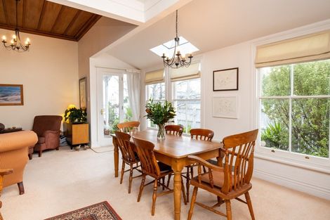 Photo of property in 88 Charles Street, Westshore, Napier, 4110